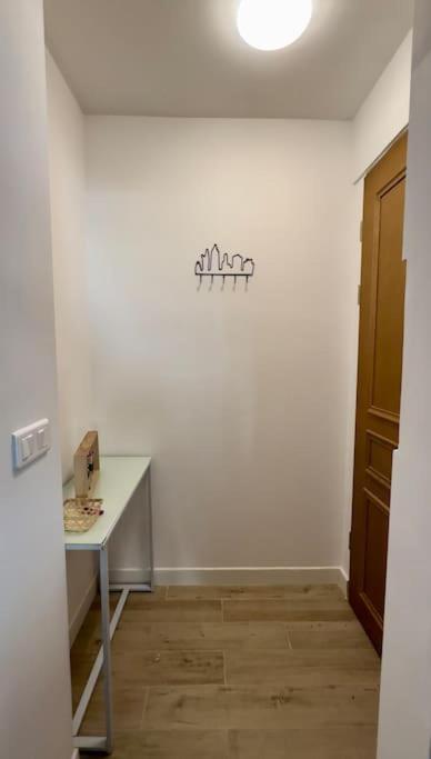 Charmant 3 Pieces Idealement Situe Menton Exterior foto